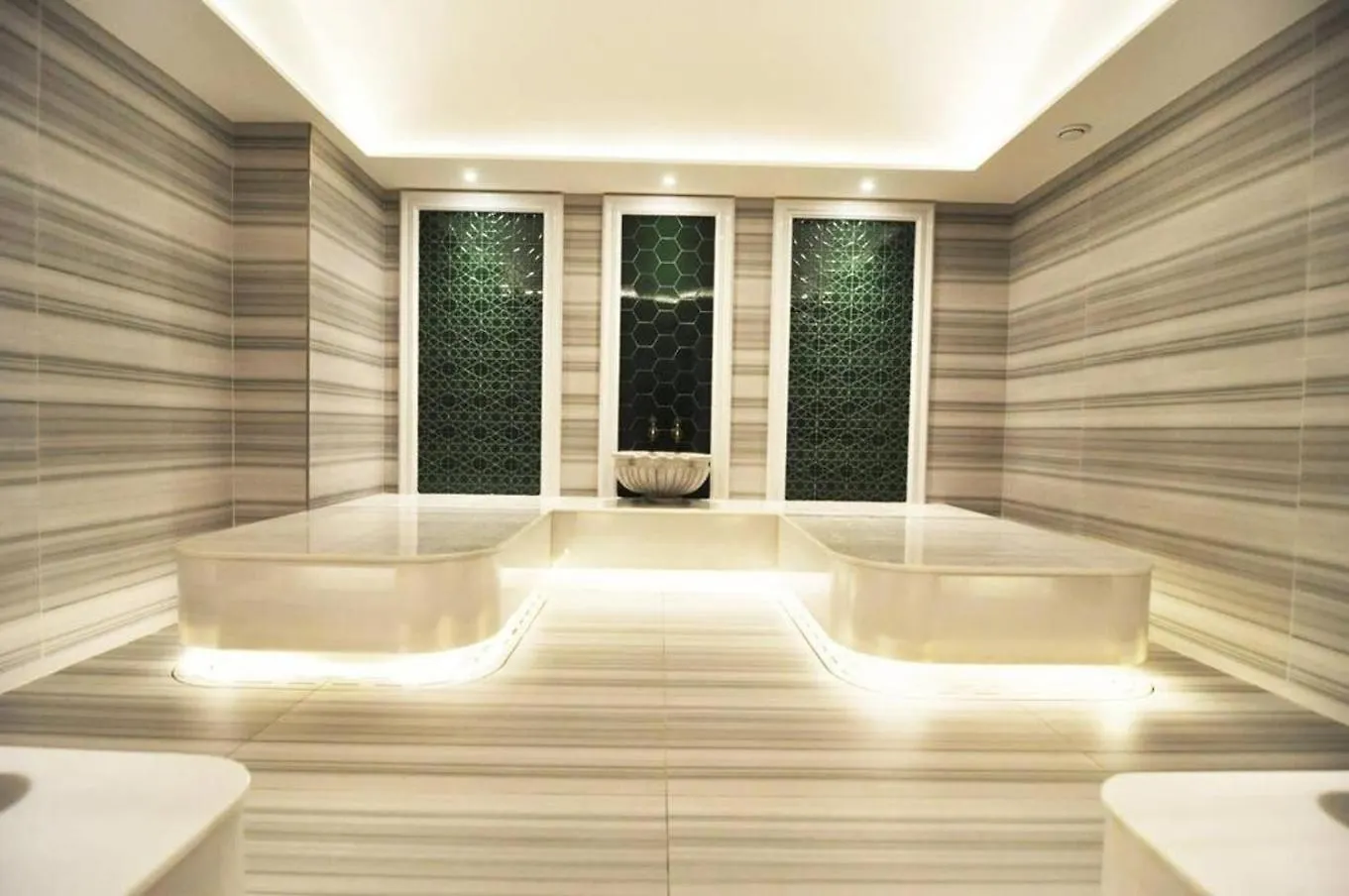 Beautiful Bright Modern 2Bd2Bath Poolgym! #219 Villa Istanbul